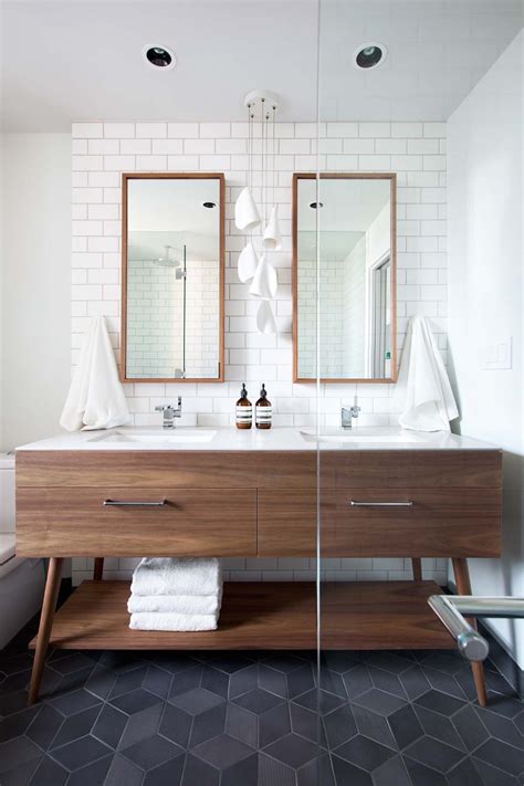8 Men's Bathroom Decor Ideas & Inspirations | Man of Many
