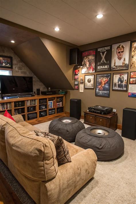 25+ Clever Ideas for Small Man Caves