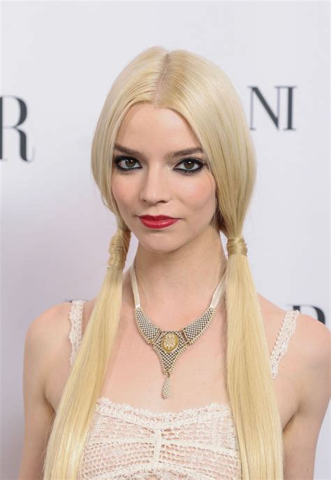 468 best Naked Pocahontas images on Pholder | Disney, Moviescirclejerk ...