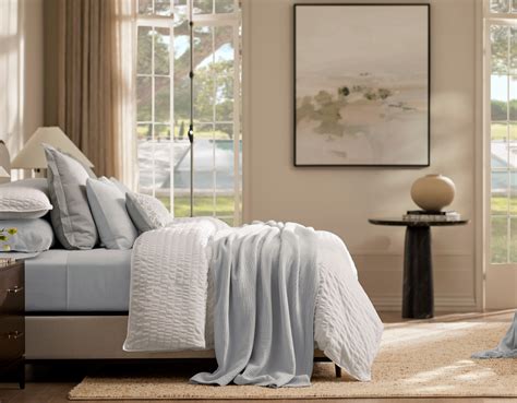 Luxury Organic Bedding, Sheets & Towels | Boll & Branch®