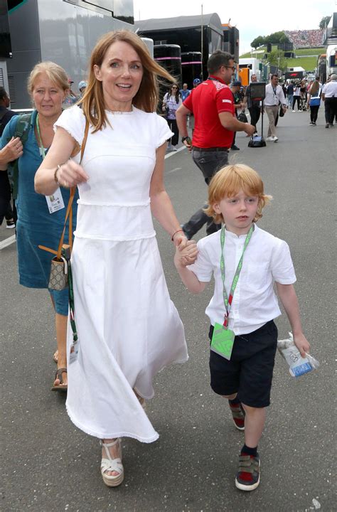 Geri Halliwell: Vom Spice Girl im Union Jack zur eleganten Lady in Weiß | STERN.de