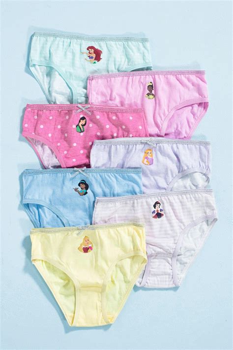 Bikini Princess Nudes