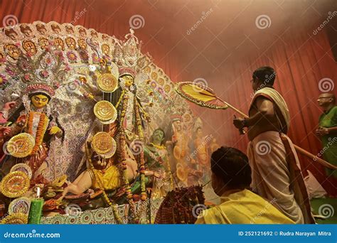 Priest Worshipping Goddess Durga, Durga Aarti, Durga Puja Festival ...