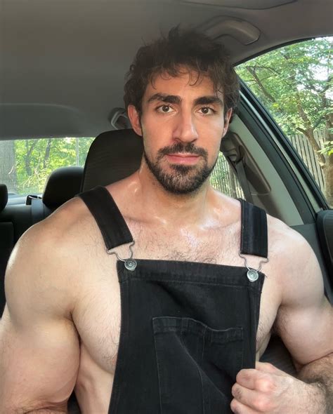 Domenick Wissel | Should I let my hair accurately reflect my inner hot messiness…? | Instagram