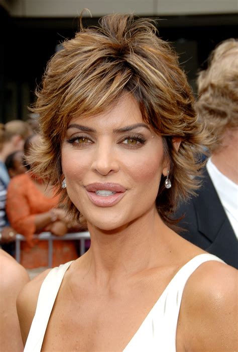 Lisa Rinna's Best Hairstyles Over the Years | PS Beauty