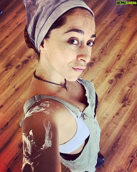 Oona Chaplin Wiki, Biography, Age, Gallery, Spouse and more