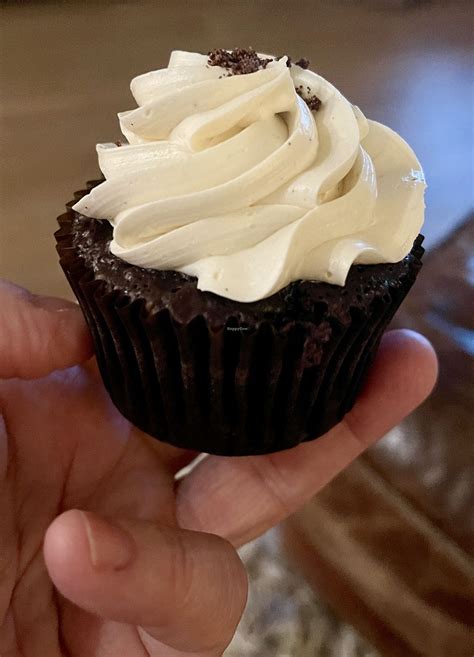Kyra's Bake Shop - Lake Oswego Oregon Bakery - HappyCow