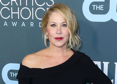 Christina Applegate Gives Update On Her Health After SCARY ...