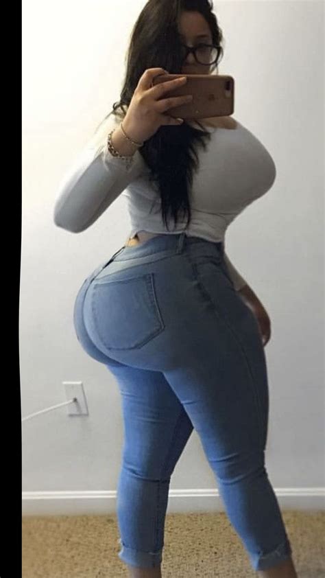 Jean big booty