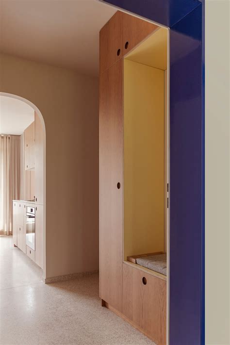 IKEA Storage Hacks Transform This 400-Square-Foot Apartment in Hamburg ...