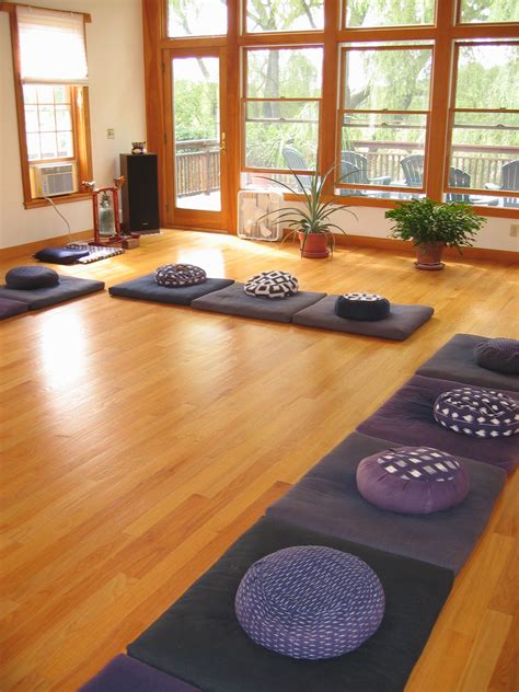 meditation room | Meditation rooms, Meditation room design, Meditation room decor