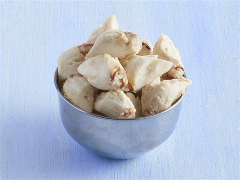 What is Jumbo Lump Crab Meat? A Guide to the Ultimate Luxurious Crab