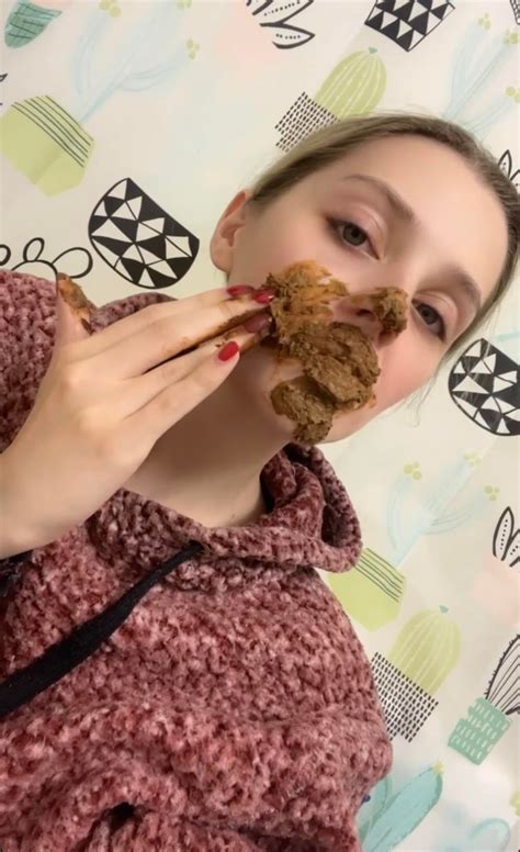 Anyone have done a colonoscopy? For CassieScat is so sexy. : r/ScatPorn2