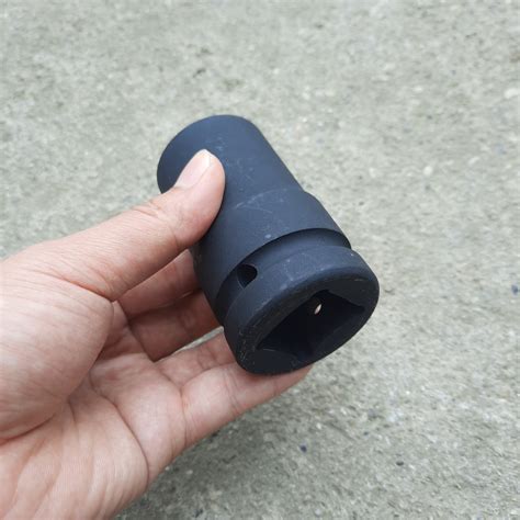 Đầu tuýp khẩu vặn ốc máy chân 1 inch số 33 - MixASale