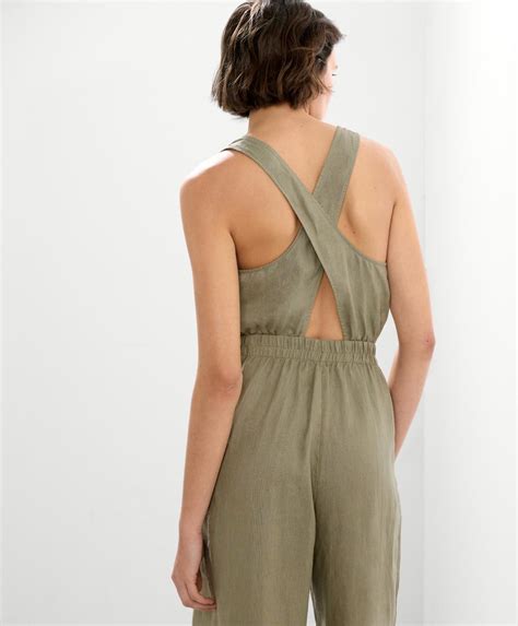 Women's Holiday Clothing | OYSHO United Arab Emirates