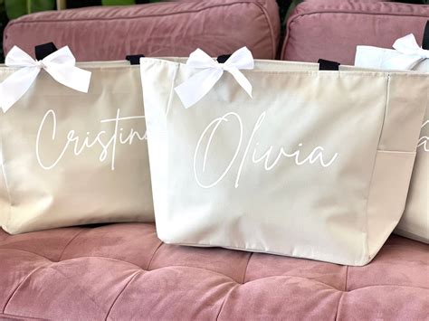 What To Put In Tote Bags For Bridesmaids at Harry Brawner blog