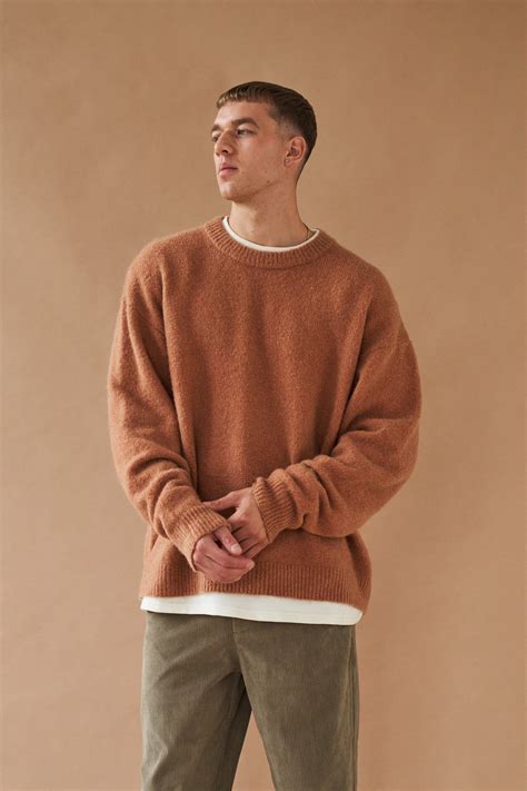BAXTER MOHAIR BLEND SWEATER - RUST | Winter outfits men, Mens street ...
