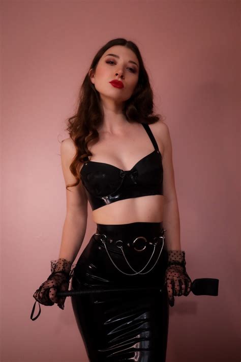 Goddess Eva De Vil Domme Addiction Daily Fix: Sunday January 29th 2023 ...