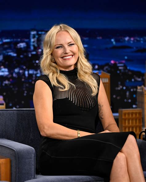 Malin Akerman Masters Minimalist Glamour on The Tonight Show • CelebMafia