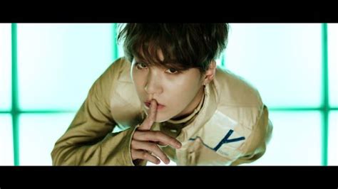 BTS (방탄소년단) MAP OF THE SOUL : 7 'Interlude : Shadow' Comeback Trailer: Clothes, Outfits, Brands ...