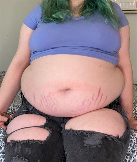 I love all BBW, SSBBW, Feedee & Gaining girls