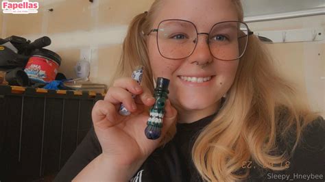 hney.bees aka sleepy_hneybee Nude Leaks OnlyFans - Fapellas