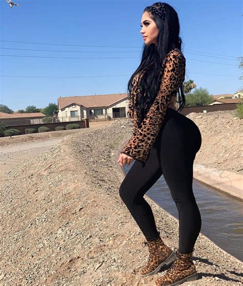 Jailyne Ojeda Ochoa: Height, Weight, Bio, Wiki, Age, Instagram, Photo ...