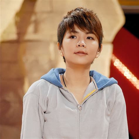 "Injection face" vs. natural face? Face down and stiff, dare not laugh, Sister Lang's 4 birth ...