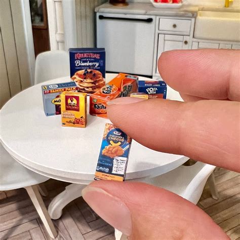 How to make soft drink cans with paper: DIY food for dolls house ...