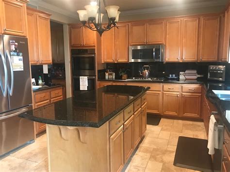 This Partial Kitchen Remodel Shows How to Work with Travertine Tile ...