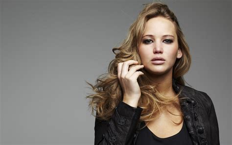 Jennifer lawrence leaked nudes search results. EskiPaper.com Cool ...