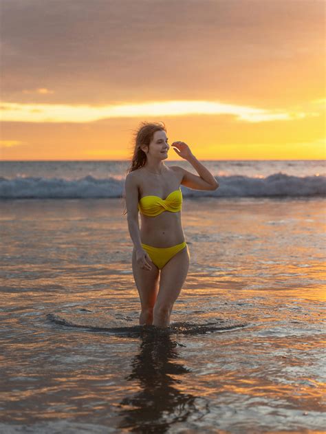 Reba+Mcentire+Bikini Photos, Download The BEST Free Reba+Mcentire ...