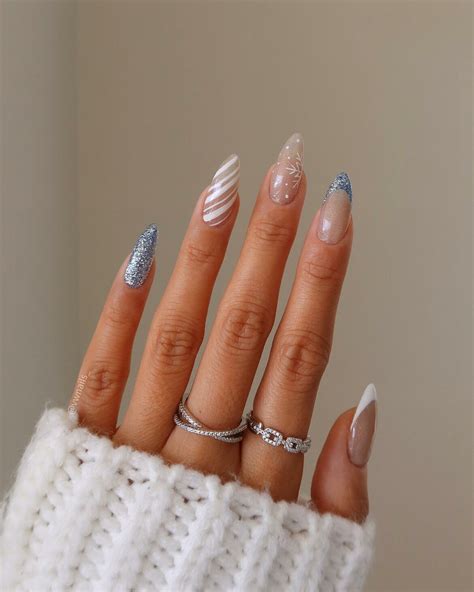 59 White Glitter Nail Designs To Try In 2024!