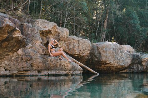 Sexy Girls In Bikini Showing Butt Photos, Download The BEST Free Sexy ...