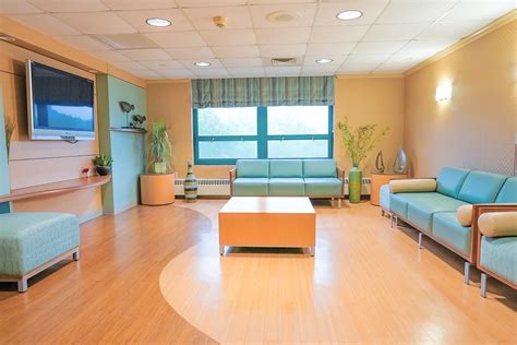 About Us - Workmen’s Circle MultiCare Center | WCMCC | Bronx | New York