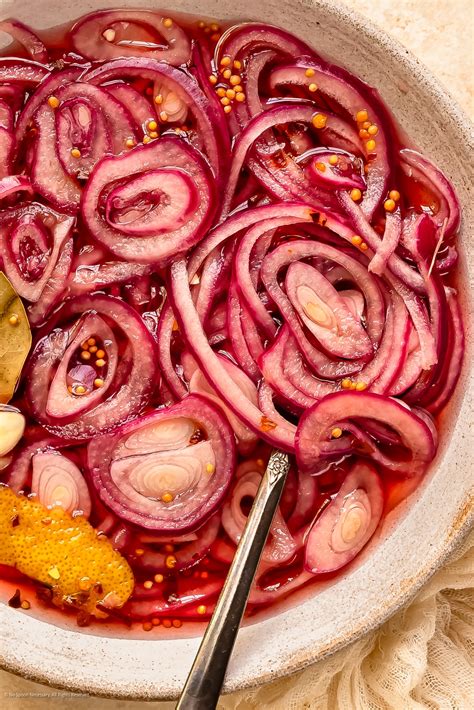 Easy Pickled Onions: Fast, No Cook 10-Minute Recipe! - No Spoon Necessary