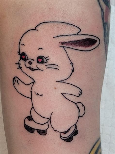 230331 NewJeans Bunny tattoo : r/NewJeans