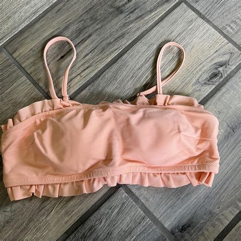 Cupshe Women's Pink Bikini-and-tankini-tops | Depop