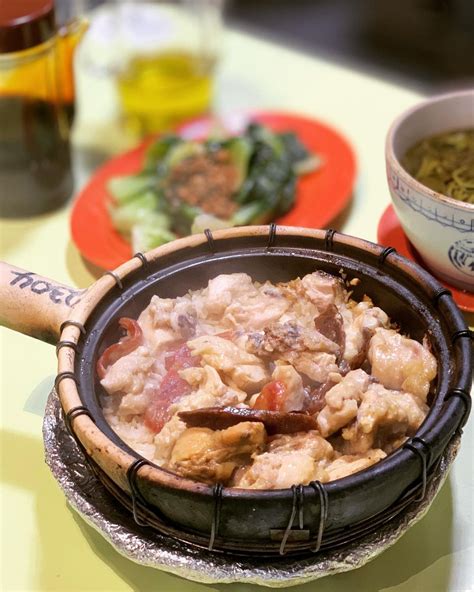 New Lucky Claypot Rice: Michelin-Approved Stall In Holland Drive ...