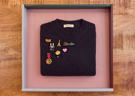 Macon & Lesquoy Brooches | Aimé London