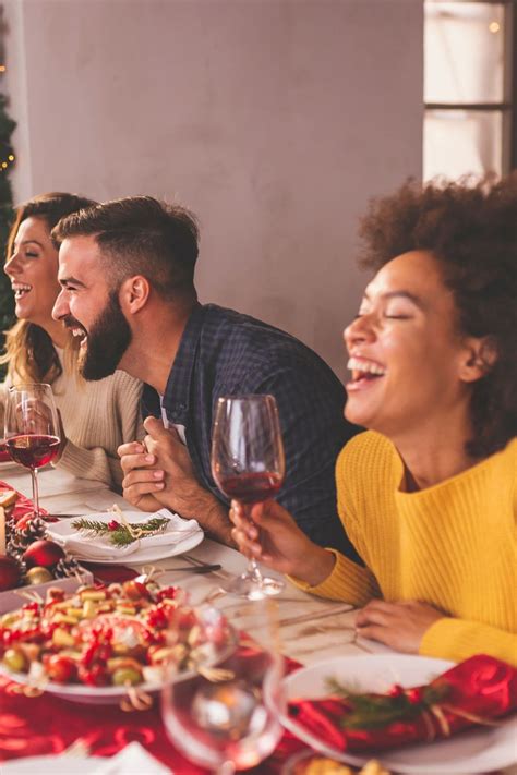 Funny Christmas Card Sayings (Something Perfect for Everyone)