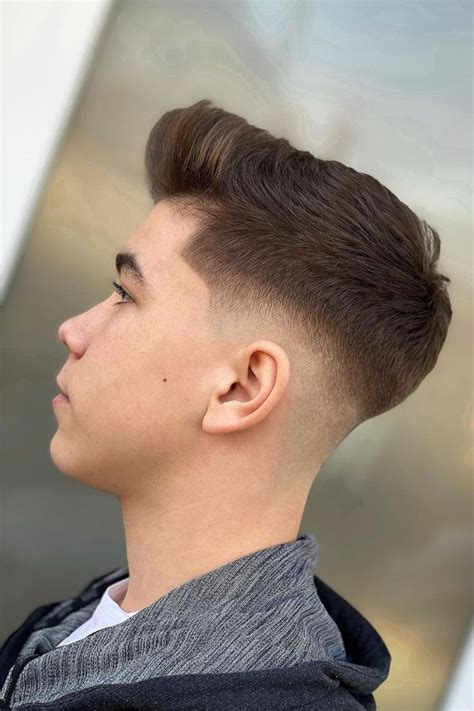 Pin by David Pinto on Cabelo de rapaz | Low fade haircut, Young men ...
