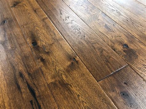 Antique Hickory Bandit 1/2 x 7-1/2" Handscraped Engineered Hardwood ...