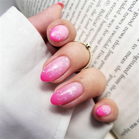 60+ Stunning Pink To White Ombre Nail Ideas (2024) - DrExplains