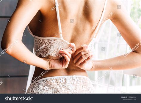 1,753 Women Taking Bra Off Images, Stock Photos & Vectors | Shutterstock