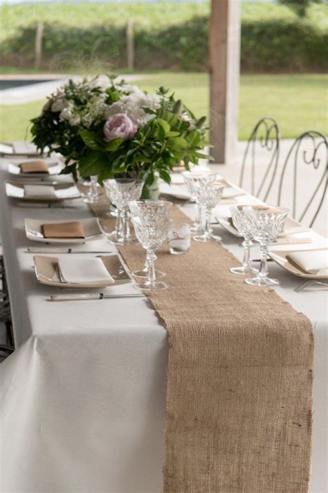 Hessian Runners For Wedding Tables at Brianna Brian blog