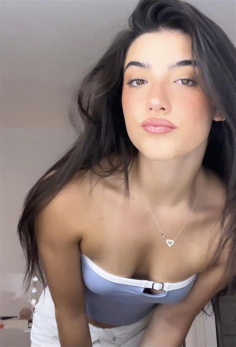 Who are you having in doggy the hardest Addison Rae,Bella Poarch,Charli Damelio,Livvy Dunne or ...