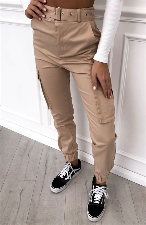 What To Wear With Khaki Cargo Pants Female – 2023 Style Guide ...