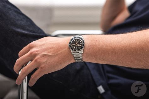 【F】 Hands-On: Spending Time With The Tudor Black Bay 54