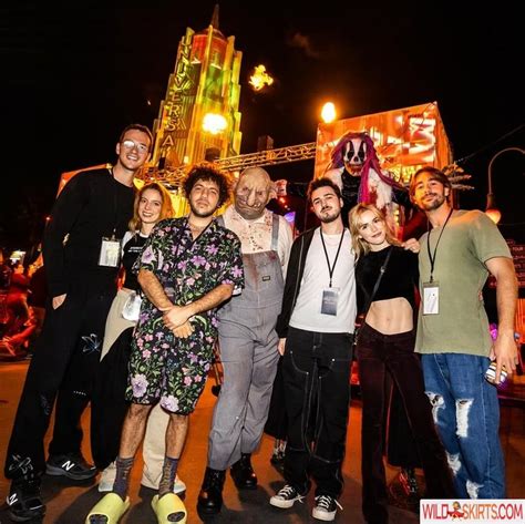 Kiernan Shipka / AdventuresSabrina / Kiernan Shipka / kiernanshipka ...